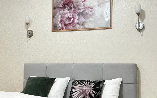Green Apartment Ryadom S Tsentrom Flat