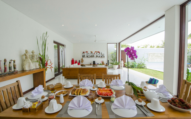 Trendy Villa with Private Pool