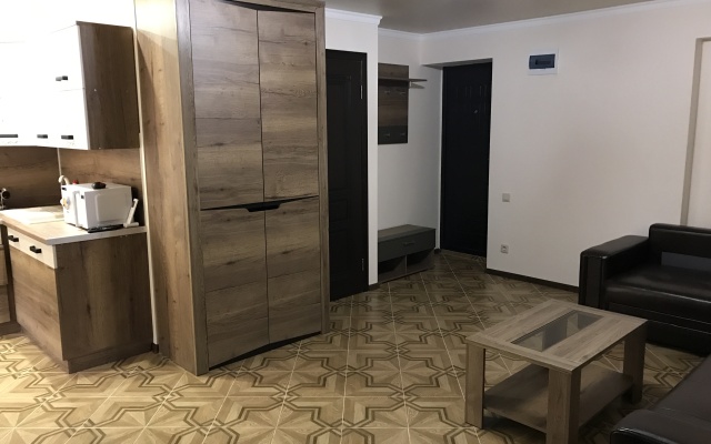 Studiya U Morya Flat