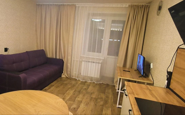 Uyutnaya Flat with balcony with view
