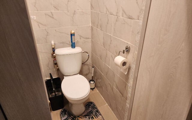 L.v.hotels Na Nikolaya Rudneva 12 Apartments