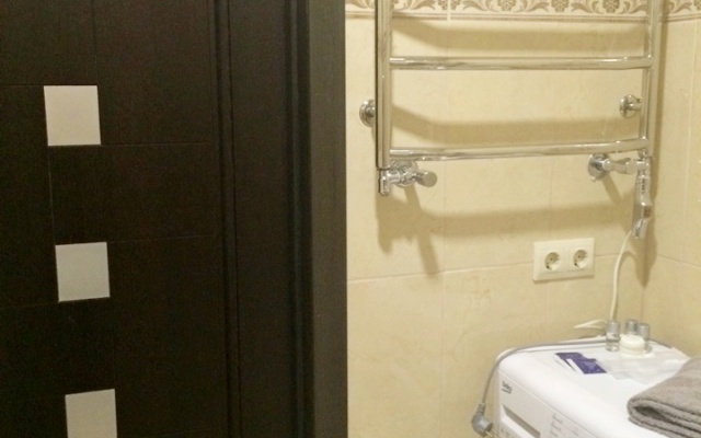 V Tsentre Goroda Apartments