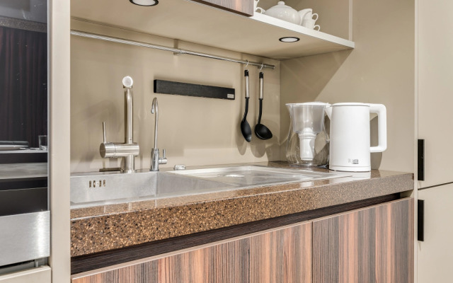 Апартаменты Люкс с Видом на Город Business Apartments