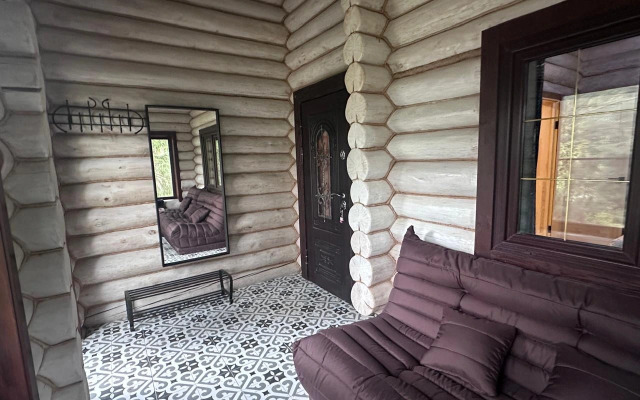 Derevyanny s Russkoy Baney Private House