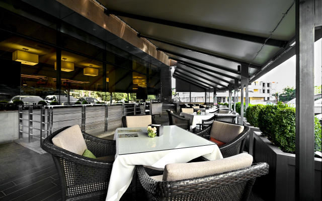 Yerevan Place Hotel