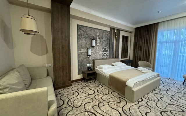 Отель Шахристан