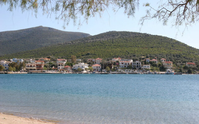 Korali Aparthotel