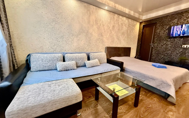 S sovremennym interyerom Flat