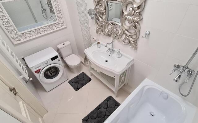 Apart39 U Muzeya Yantarya VIP Apartments