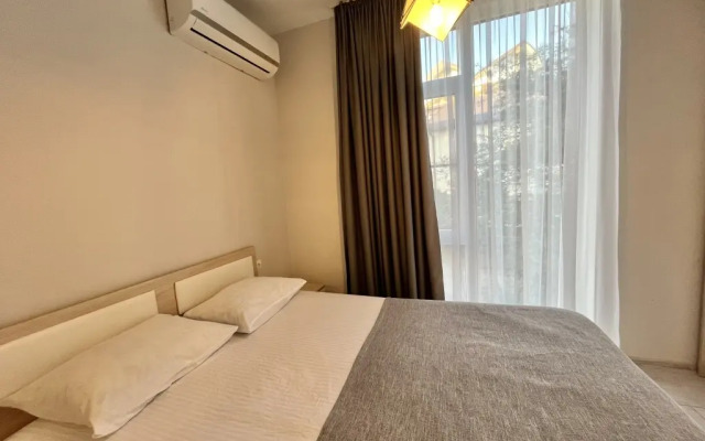 Dvukhkomnatnye S Balkonom V Camom Serdtse Adlera Apartments