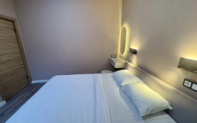 Квартира Уютная Двухкомнатная в Центре Города