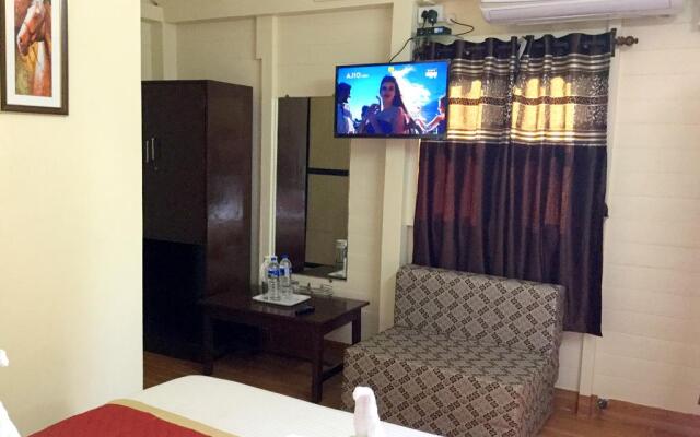 Morjim Queen Beach Resort Hotel