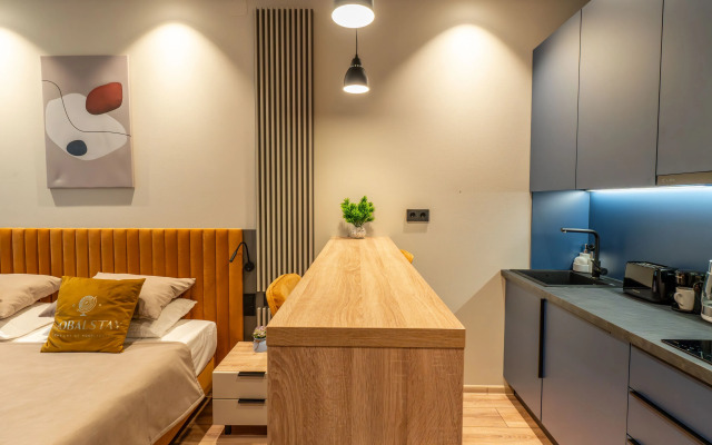 Квартира GLOBALSTAY Студия Ладожский Авенир 10 мин от метро Ладожская