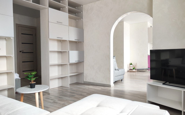 Panda Home vozle TTs Ostrov i TTs Kristall Apartment