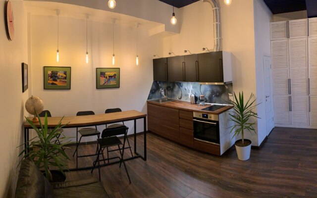 Indigo Sky Apartments