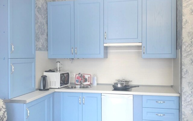 Na Nizhneimeretinskoy 143 Apartments 2