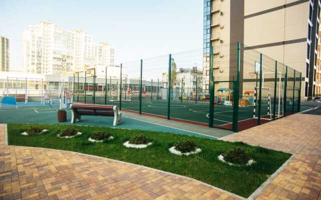 Uzor ApartKvartira na Engel'sa s shikarnym vidom na zakat  Apartments