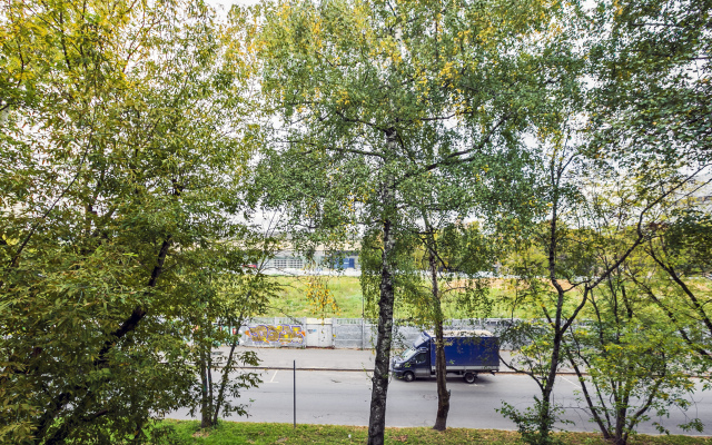 Asapro S Balkonom U Metro Skhodnenskaya Flat