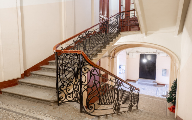 Point U Piter Apartments on Chernyshevskaya