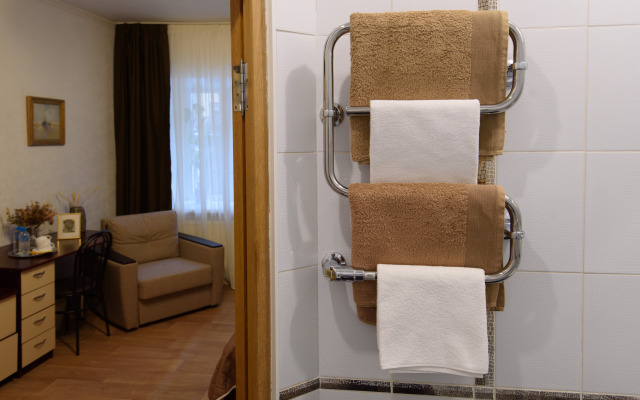 Pushkinskaya 8 Living quarters