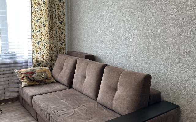 V novom dome S Vidom Na Karyer Flat
