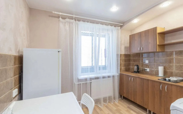 Na Ulitse Parkhomenko Flat