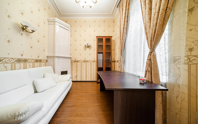 V Samom Tsentre Sankt Peterburga Flat