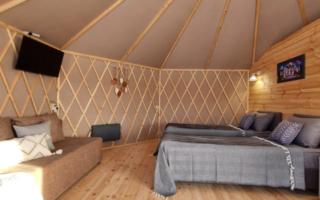 Кемпинг Юрты