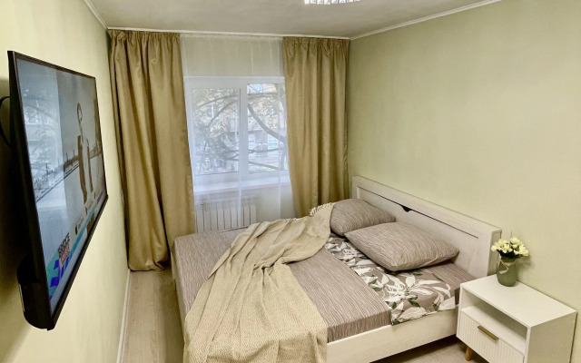 Na Ploschadi Pobedy Apartments