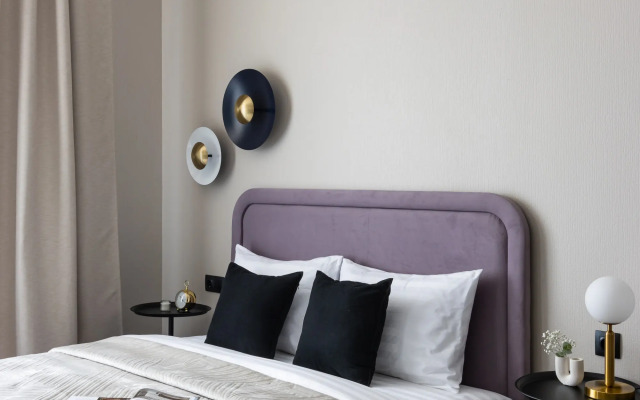 Merino Home Violet Apartments