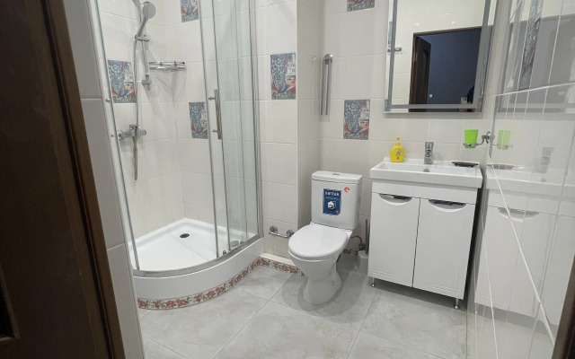 Prostornye Apartamenty V Tsentre Sochi Naprotiv Tsirka Flat