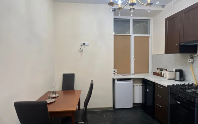 Квартира Логово Румс Двухкомнатные