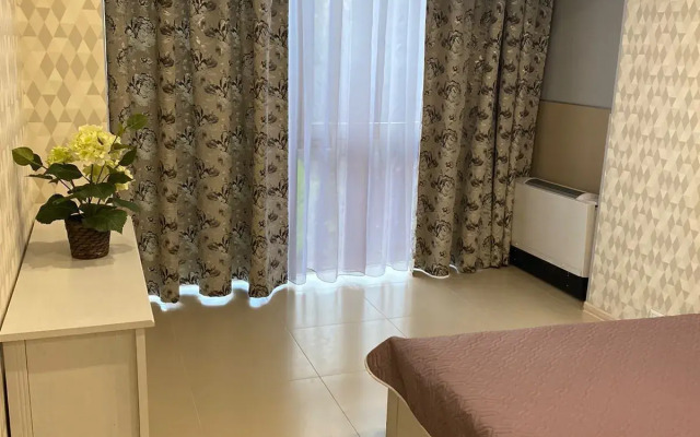 Komfort V Sochi Apartments