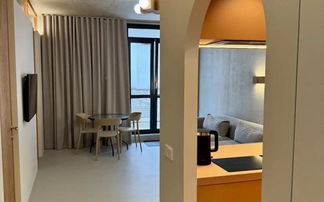 Na Sutki Mayak Minsk Dana Moll S Terrassoy Flat