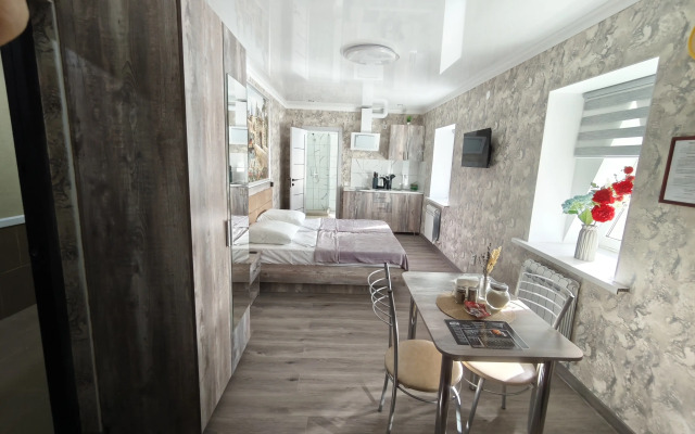 Na Krasnoy Armii 136/14 Apartments