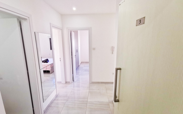 Vasilo Court Seaview City Apartments
