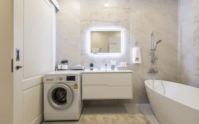 Karon Beach Residence Phuket Apartment hotel