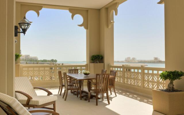 Grand Hyatt Doha Hotel & Villas