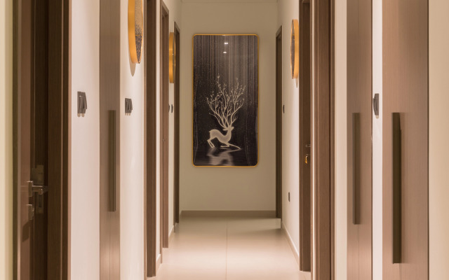 Welcome Home In Act One Tower Apartments