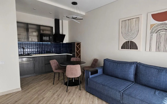 Апартаменты на Набережной 75к4 (104.4)