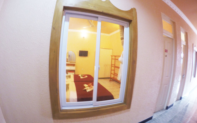 Wavoe Inn Guest House