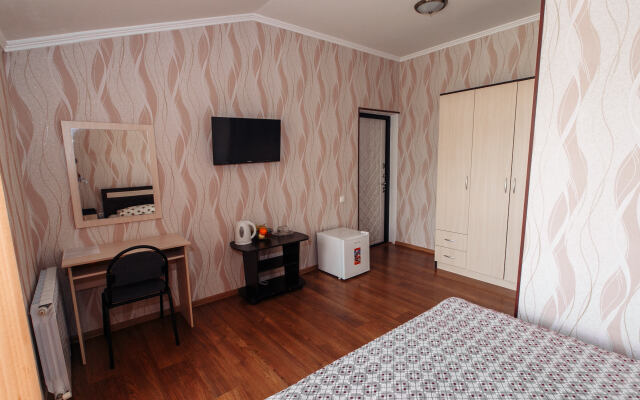 Adler Guest House