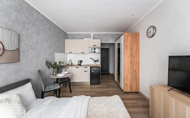 Svetlaya Studiya Ryadom S Metro Nizhegorodskaya Apartment