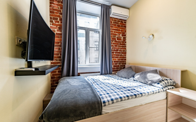 Homelike Apartments