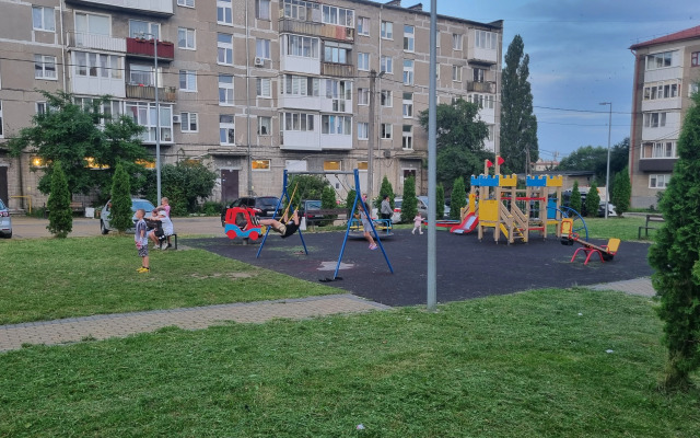 Uyutnaya Odnushka V 10 Minutakh Ot Morya Flat