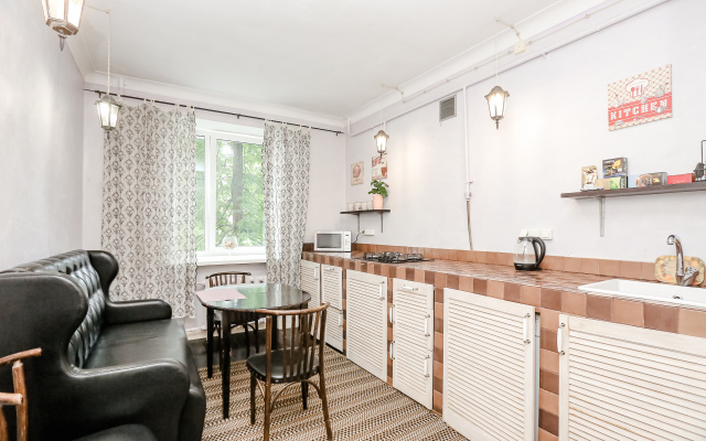 BelaTravel po adresu Nezavisimosti, 83 Apartments