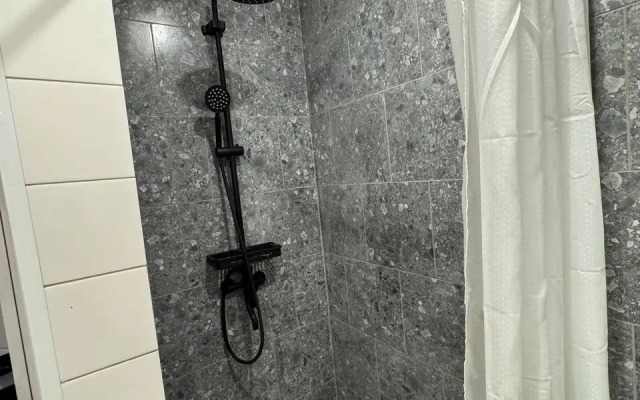 Апартаменты SutkiVIP (СуткиВИП) на улице Ленина 10