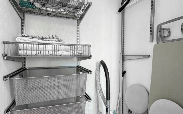 Komfortnye Svetlye Apartamenty U Metro Belomorskaya Apartments