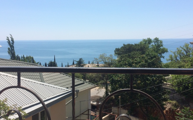 Gaspra Guest House