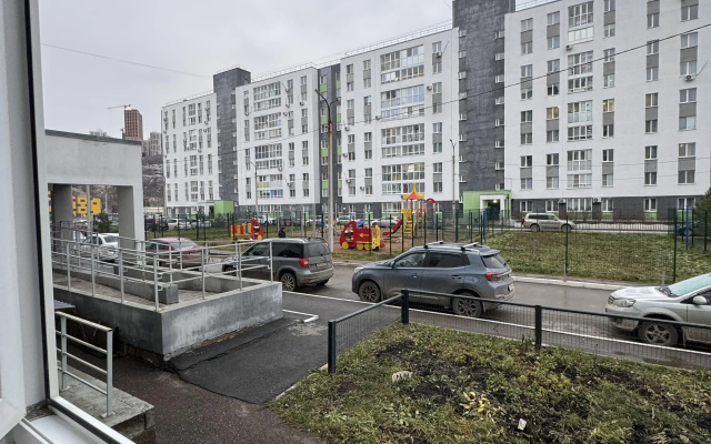 Kvartira Gataullina 5 - Sovremennaa Dvuhkomnatnaa Kvartira na 5 Gostej